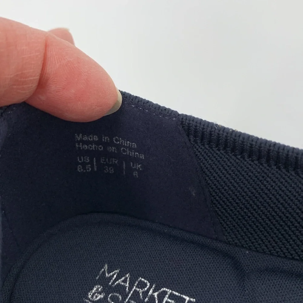 Market & Spruce Keeley stretch ballet flat shoe horse bit navy blue new 8